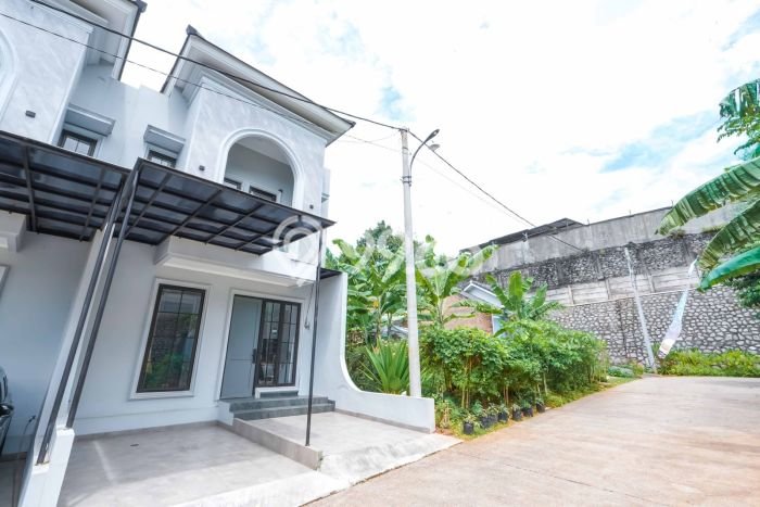 Dijual Hunian Rumah Terawat 3 Kamar di Cibubur, Jakarta Timur Dijual Hunian Rumah Terawat 3 Kamar di Cibubur, Jakarta Timur