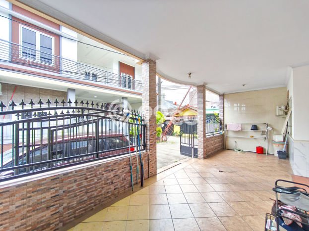 Jual Rumah Strategis Bagus Punya 2 KT di Cipondoh Tangerang SHM Jual Rumah Strategis Bagus Punya 2 KT di Cipondoh Tangerang SHM