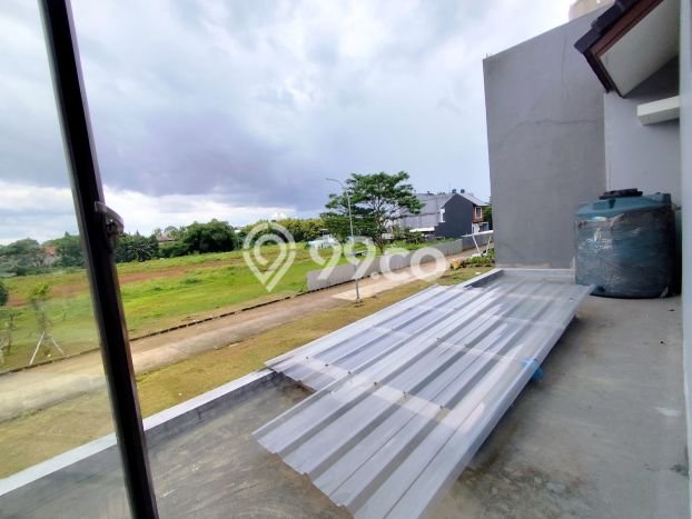 Dijual Hunian Rumah Terawat 4 KT di Cibubur, Jakarta Timur Dijual Hunian Rumah Terawat 4 KT di Cibubur, Jakarta Timur