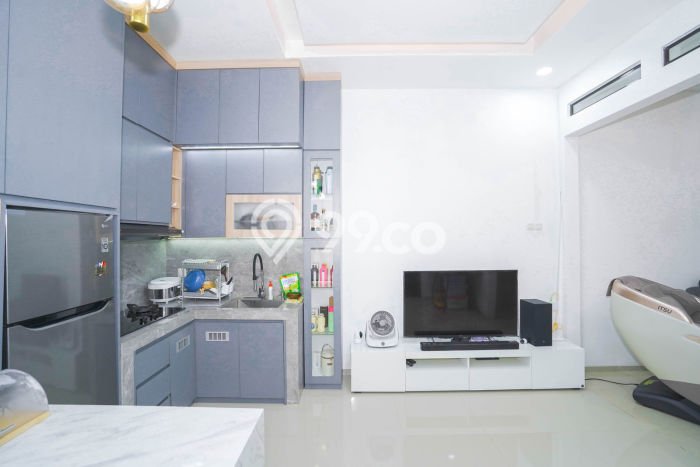 Rumah Modern 2 KT di BSD Tangerang Rumah Modern 2 KT di BSD Tangerang