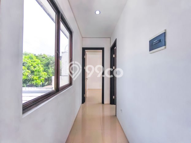 Dijual Rumah Strategis Bagus Punya 3 KT di Sawangan Depok SHM Dijual Rumah Strategis Bagus Punya 3 KT di Sawangan Depok SHM