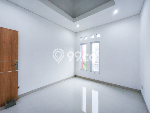 Rumah Minimalis 4 Kamar LT 120m2 di Sentul Rumah Minimalis 4 Kamar LT 120m2 di Sentul