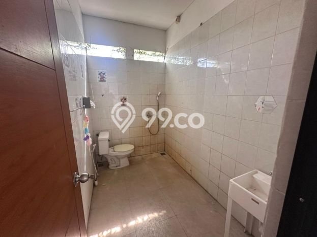 Jual Rumah Luas Megah Dengan View Eksklusif di Bintaro, Tangerang Selatan Jual Rumah Luas Megah Dengan View Eksklusif di Bintaro, Tangerang Selatan