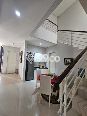 Rumah Siap Huni di Wiyung, Surabaya, Luas 148m2m² Bangunan 191m2m² Rumah Siap Huni di Wiyung, Surabaya, Luas 148m2m² Bangunan 191m2m²