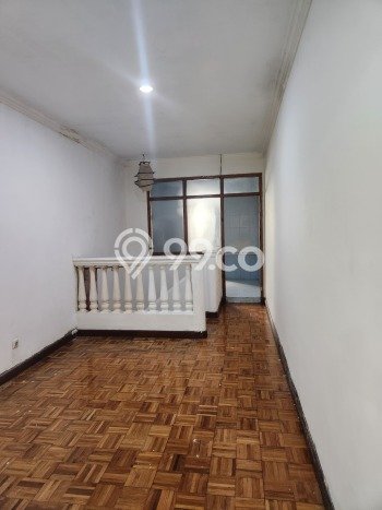 Rumah Elit Modern Siap Huni di Sukomanunggal Surabaya Rumah Elit Modern Siap Huni di Sukomanunggal Surabaya