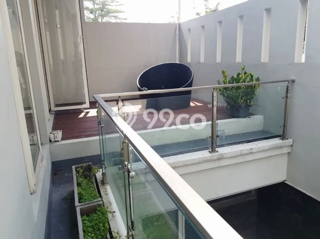 Jual Rumah Harga Miring Wiyung Punya 5 KT & LT 180m2 Jual Rumah Harga Miring Wiyung Punya 5 KT & LT 180m2
