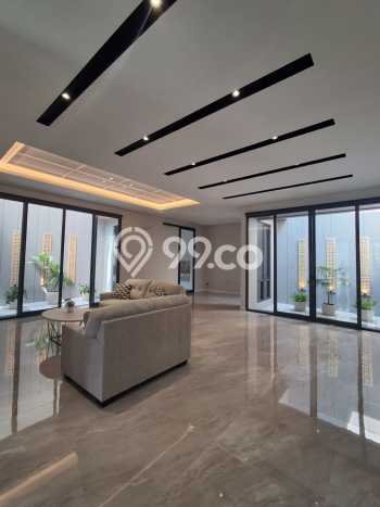 Rumah Elit Modern Tanpa Renovasi di Citraland Surabaya Rumah Elit Modern Tanpa Renovasi di Citraland Surabaya
