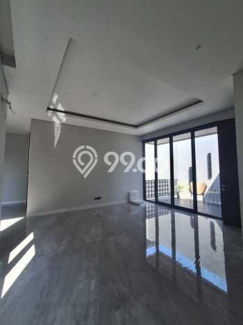Rumah Elit Modern Tanpa Renovasi di Citraland Surabaya Rumah Elit Modern Tanpa Renovasi di Citraland Surabaya