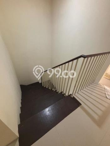 Rumah Modern Cantik 10 KT Bisa Langsung Pindah di Taman Rumah Modern Cantik 10 KT Bisa Langsung Pindah di Taman