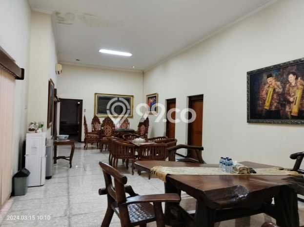 Rumah sewa siap huni 5 KT di Surabaya Kota, Surabaya Rumah sewa siap huni 5 KT di Surabaya Kota, Surabaya
