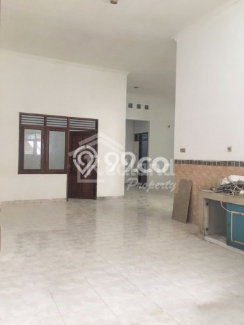 Hunian Mewah LB 580m2 Siap Huni Desain Elegan di Puspowarno, Semarang Hunian Mewah LB 580m2 Siap Huni Desain Elegan di Puspowarno, Semarang
