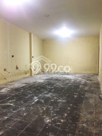 UNIT LANGKA! Rumah di Puspowarno, 4 KT, Pemandangan Indah, Luas 580m² LB 580m² UNIT LANGKA! Rumah di Puspowarno, 4 KT, Pemandangan Indah, Luas 580m² LB 580m²