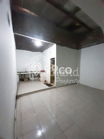 Disewakan Gudang di Kawasan Ramai Karangayu Luas 200m2 Disewakan Gudang di Kawasan Ramai Karangayu Luas 200m2