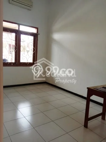Disewakan! Rumah 3 Kamar Tidur &
2 Kamar Mandi di Puri Anjasmoro, Semarang Disewakan! Rumah 3 Kamar Tidur &
2 Kamar Mandi di Puri Anjasmoro, Semarang