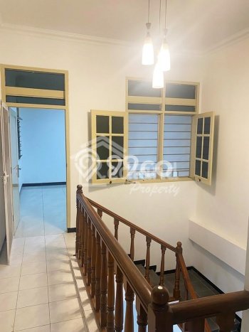 SPECIAL LISTING! Rumah di Puri Anjasmoro, 1 KM, Akses Pusat Kota, LT 200m² LB 250m² SPECIAL LISTING! Rumah di Puri Anjasmoro, 1 KM, Akses Pusat Kota, LT 200m² LB 250m²