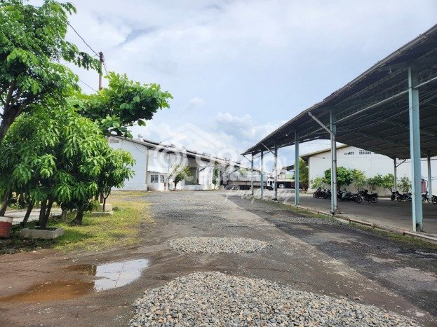 Gudang Bagus Dijual LB 5500m2 Lokasi Strategis Semarang Area Cocok untuk Bisnis Gudang Bagus Dijual LB 5500m2 Lokasi Strategis Semarang Area Cocok untuk Bisnis