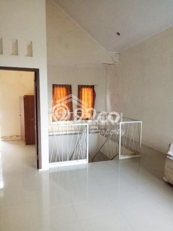 Jual Rumah Favorit Siap Huni LB 120m2 di Tembalang, Semarang Jual Rumah Favorit Siap Huni LB 120m2 di Tembalang, Semarang