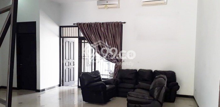 Disewakan segera rumah minimalis lokasi strategis 3 Kamar di Banyumanik, Semarang Disewakan segera rumah minimalis lokasi strategis 3 Kamar di Banyumanik, Semarang