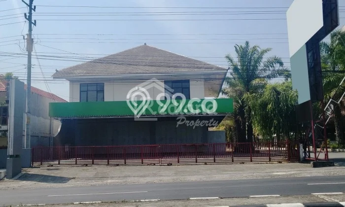 Komersial disewakan di Mojosongo Boyolali dengan luas bangunan 420m2 Komersial disewakan di Mojosongo Boyolali dengan luas bangunan 420m2