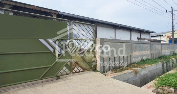 Gudang Dijual di Semarang LT 5000m2 & LB 4000m2 Lokasi Terbaik! Gudang Dijual di Semarang LT 5000m2 & LB 4000m2 Lokasi Terbaik!