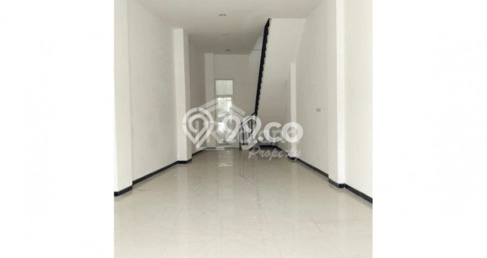 Ruko Dijual di Semarang LT 134m2 & LB 230m2 Lokasi Terbaik! Ruko Dijual di Semarang LT 134m2 & LB 230m2 Lokasi Terbaik!