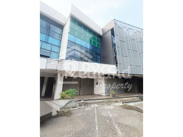 Ruko Dijual di Kawasan Semarang Selatan, Semarang Harga Kompetitif Ruko Dijual di Kawasan Semarang Selatan, Semarang Harga Kompetitif