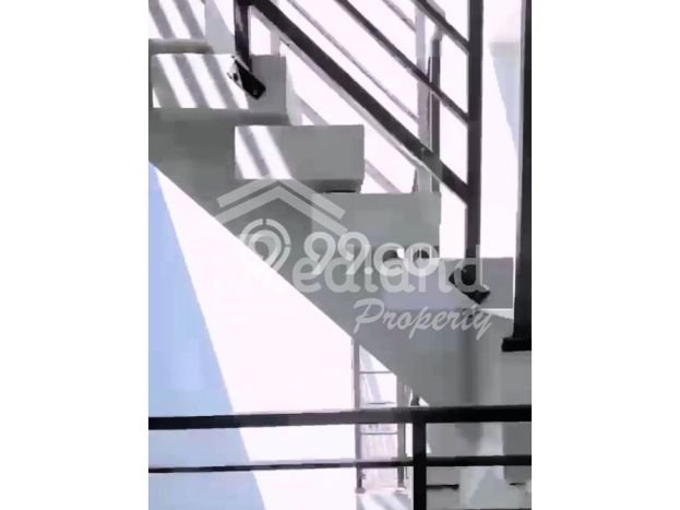 Disewakan! Rumah 3 Kamar Tidur &
3 Kamar Mandi di BSB City, Semarang Disewakan! Rumah 3 Kamar Tidur &
3 Kamar Mandi di BSB City, Semarang