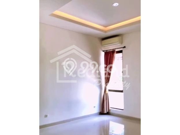 Disewakan! Rumah 3 Kamar Tidur &
3 Kamar Mandi di BSB City, Semarang Disewakan! Rumah 3 Kamar Tidur &
3 Kamar Mandi di BSB City, Semarang