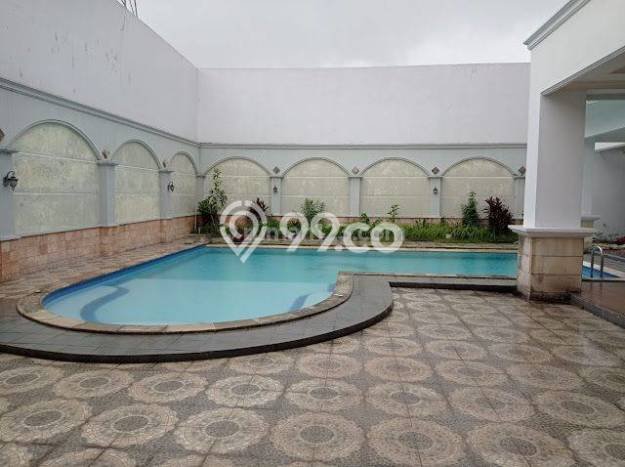 Dijual Rumah Premium dengan Fasilitas Sekitar Komplit di Kebon Jeruk, Jakarta Barat Dijual Rumah Premium dengan Fasilitas Sekitar Komplit di Kebon Jeruk, Jakarta Barat