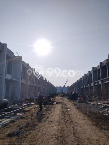 Dijual Rumah Mewah Megah Dengan View Eksklusif di Pantai Indah Kapuk, Jakarta Utara Dijual Rumah Mewah Megah Dengan View Eksklusif di Pantai Indah Kapuk, Jakarta Utara