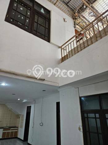 Jual Rumah Luas Megah Dengan View Eksklusif di Pantai Indah Kapuk, Jakarta Utara Jual Rumah Luas Megah Dengan View Eksklusif di Pantai Indah Kapuk, Jakarta Utara