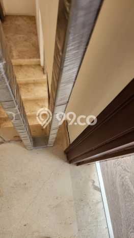Rumah Elit Modern Siap Huni di Pantai Indah Kapuk Jakarta Utara Rumah Elit Modern Siap Huni di Pantai Indah Kapuk Jakarta Utara