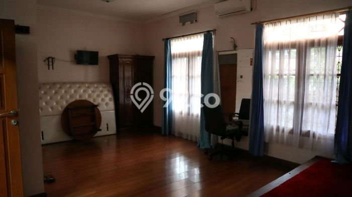Dijual Rumah Mewah Exclusive di Pondok Aren, Tangerang Selatan Dijual Rumah Mewah Exclusive di Pondok Aren, Tangerang Selatan