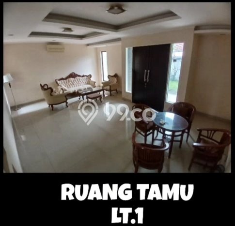 Disewakan! Rumah 4 Kamar Tidur &
4 Kamar Mandi di Kemang, Jakarta Selatan Disewakan! Rumah 4 Kamar Tidur &
4 Kamar Mandi di Kemang, Jakarta Selatan