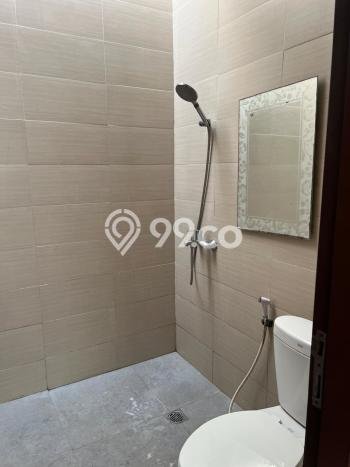 Rumah Sewa Tangerang Selatan LT 120m2 LB 138m2 Area Bintaro Rumah Sewa Tangerang Selatan LT 120m2 LB 138m2 Area Bintaro