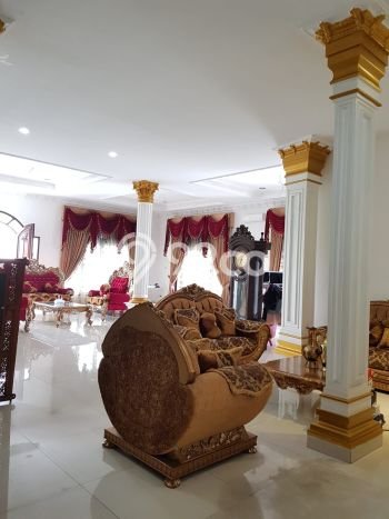 Dijual Hunian Mewah dengan Fasilitas Sekitar Lengkap di Karawaci, Tangerang Dijual Hunian Mewah dengan Fasilitas Sekitar Lengkap di Karawaci, Tangerang