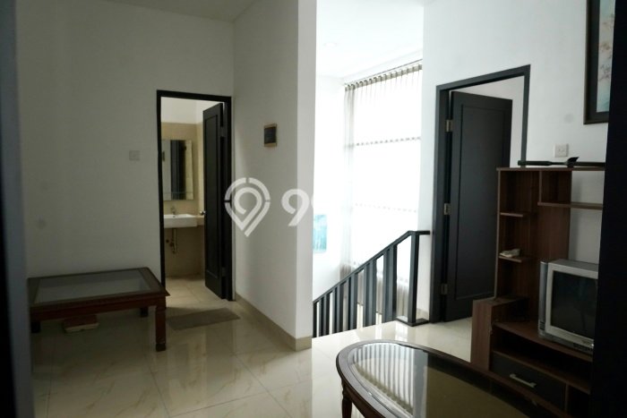 Hunian Eksklusif Dijual LT 143m2 di Ciputat Timur, Tangerang Selatan Hunian Eksklusif Dijual LT 143m2 di Ciputat Timur, Tangerang Selatan