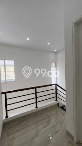 Rumah Modern 3 KT di Gading Serpong Pondok Hijau Golf Tangerang Unfurnished Rumah Modern 3 KT di Gading Serpong Pondok Hijau Golf Tangerang Unfurnished