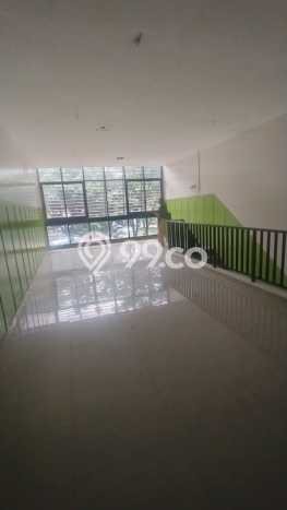 Ruko untuk Disewa di Pusat Tangerang Selatan Luas Bangunan 100m2 Ruko untuk Disewa di Pusat Tangerang Selatan Luas Bangunan 100m2