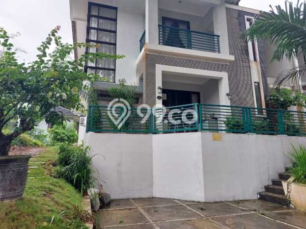 Dijual rumah cantik berada dalam lokasi perumahan elite dan asri Dijual rumah cantik berada dalam lokasi perumahan elite dan asri