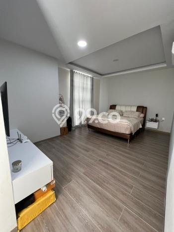 For Sale! Premium House LT 190m2 Desain Elegan di Batam Centre For Sale! Premium House LT 190m2 Desain Elegan di Batam Centre
