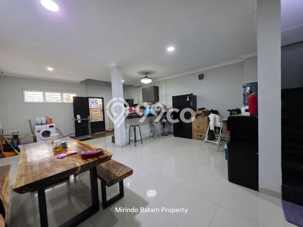 Jual Rumah Favorit Siap Huni LB 200m2 di Batam Kota, Batam Jual Rumah Favorit Siap Huni LB 200m2 di Batam Kota, Batam