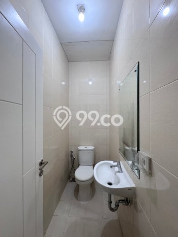 Disewakan! Rumah 2 Kamar Tidur &
2 Kamar Mandi di BSD Vanya Park, Tangerang Disewakan! Rumah 2 Kamar Tidur &
2 Kamar Mandi di BSD Vanya Park, Tangerang