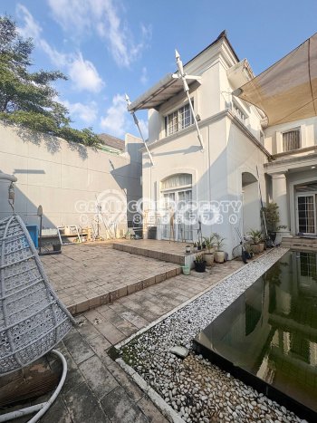 Rumah Elit LB 348m2 Siap Pakai Desain Elegan di BSD De Park, Tangerang Rumah Elit LB 348m2 Siap Pakai Desain Elegan di BSD De Park, Tangerang