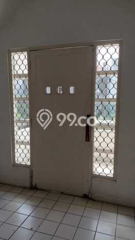 Rumah Strategis Minimalis Lb 92m2 di BSD, Tangerang Selatan Rumah Strategis Minimalis Lb 92m2 di BSD, Tangerang Selatan