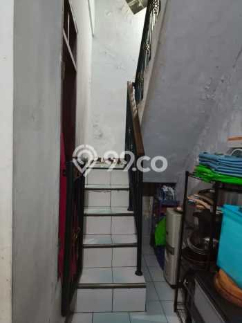 Hunian Cantik Modern Lb 80m2 di BSD, Tangerang Selatan Hunian Cantik Modern Lb 80m2 di BSD, Tangerang Selatan