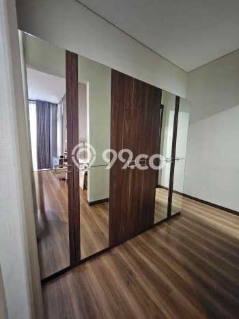 Rumah Eksklusif Siap Huni LT 220m2 di BSD, Tangerang Selatan Rumah Eksklusif Siap Huni LT 220m2 di BSD, Tangerang Selatan