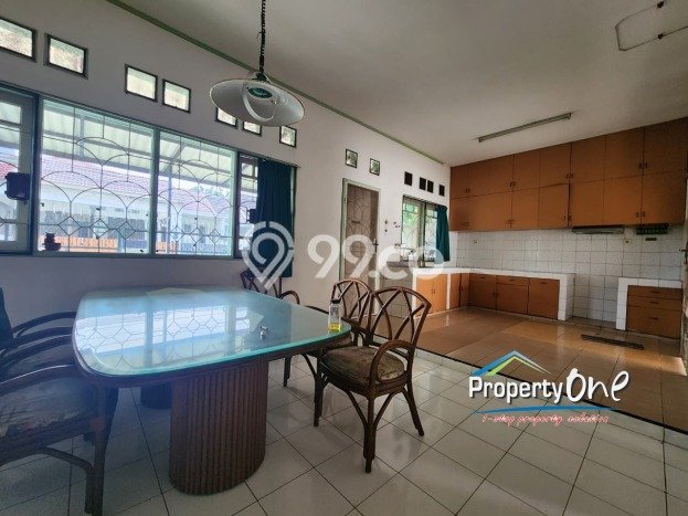 Siap Huni Rumah Mewah 4 Kamar di BSD Dekat ke Mana Saja Siap Huni Rumah Mewah 4 Kamar di BSD Dekat ke Mana Saja