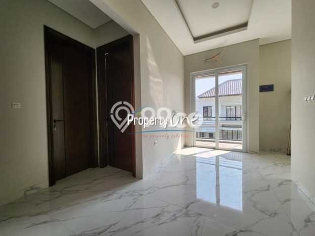 Dijual Rumah Elit Exclusive di BSD, Tangerang Selatan Dijual Rumah Elit Exclusive di BSD, Tangerang Selatan