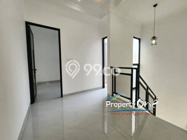 Jual Rumah Strategis Bagus Punya 3 KT di BSD Tangerang Selatan SHM Jual Rumah Strategis Bagus Punya 3 KT di BSD Tangerang Selatan SHM